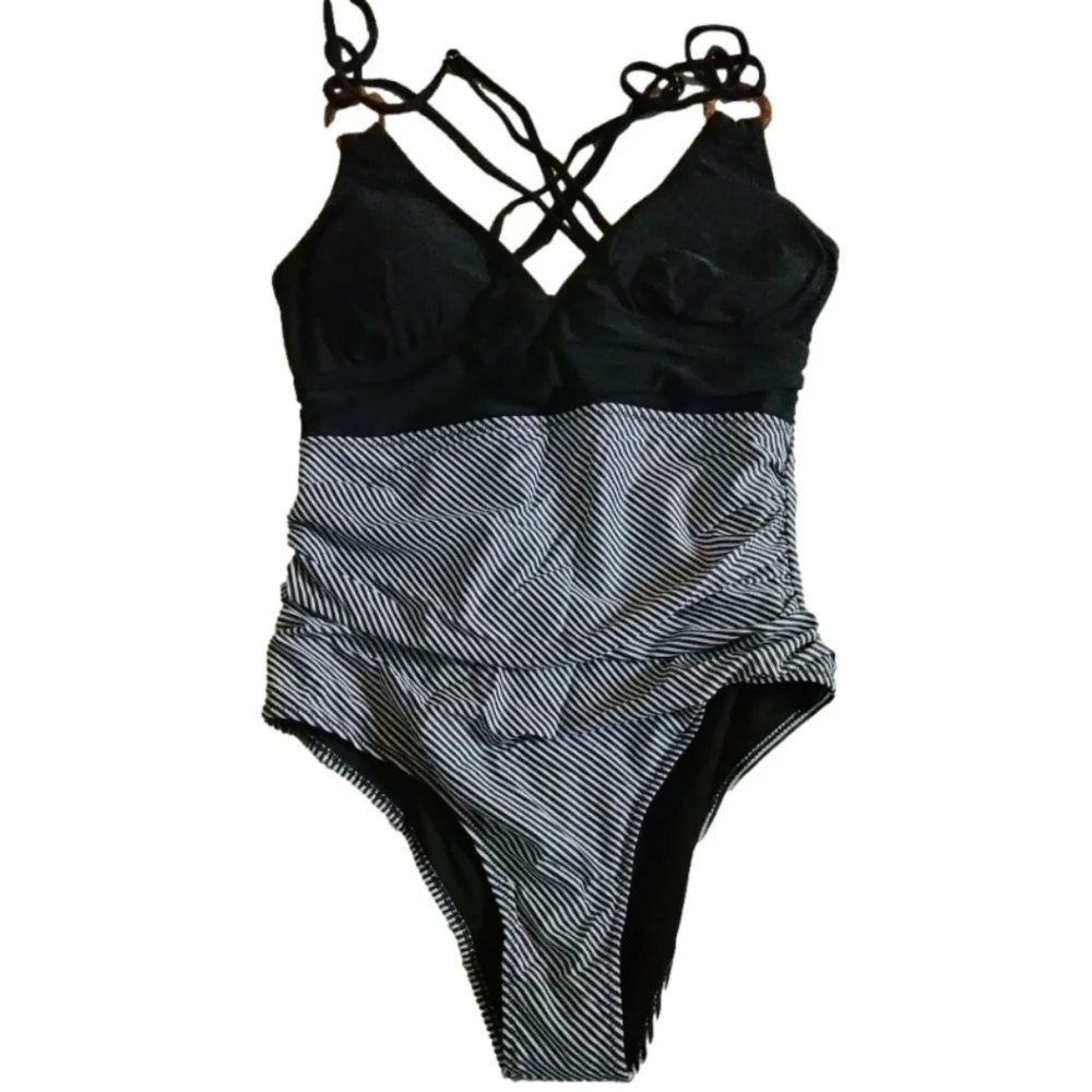 NWT Kamoni One Piece Swimsuit SzL